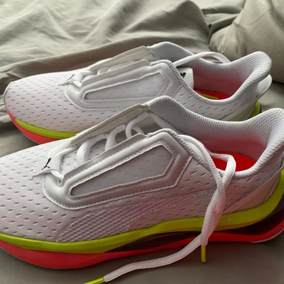 Puma Shoes - PUMA LQDCELL Shatter XT
